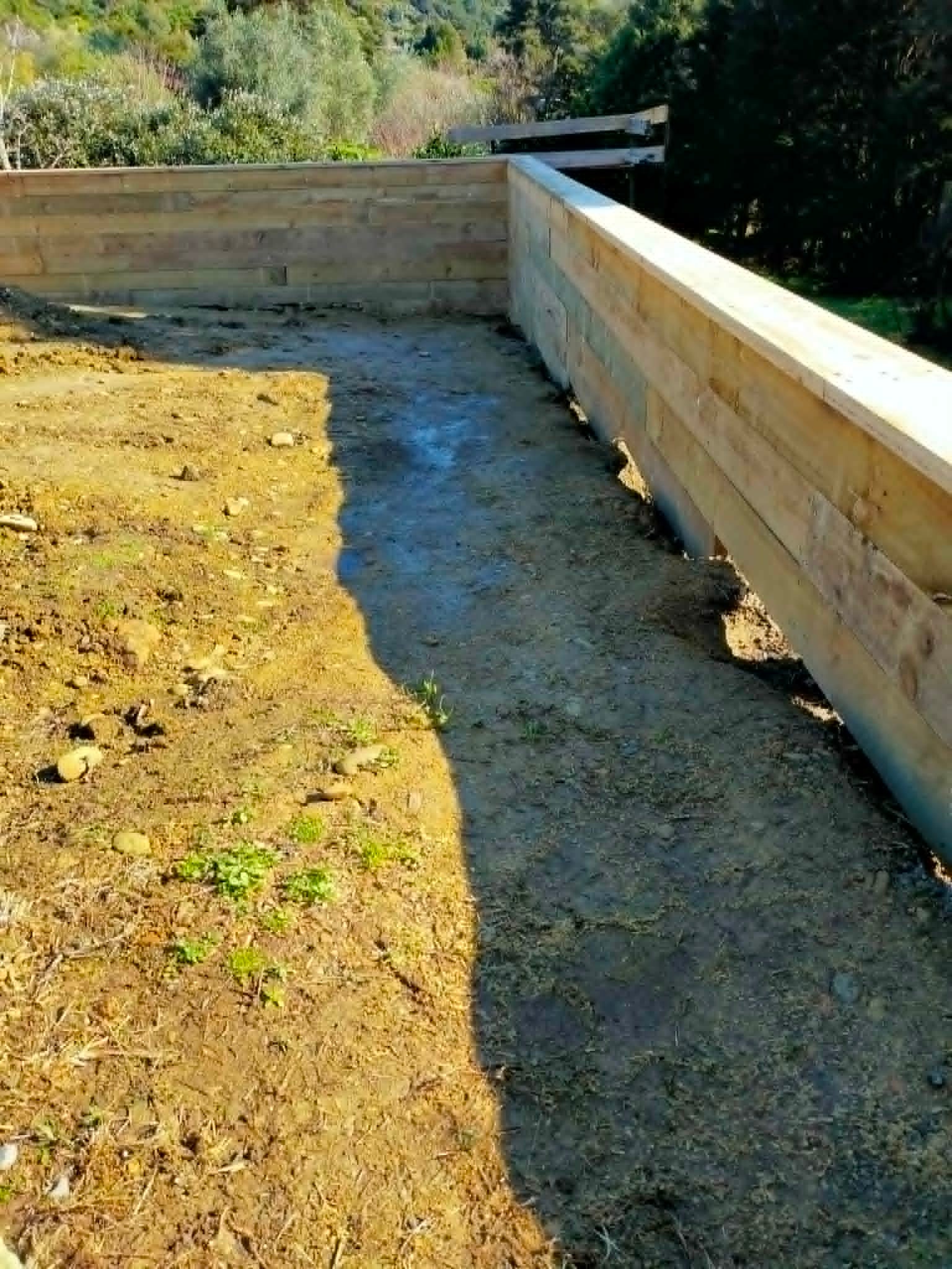 Retaining Wall & Landscaping